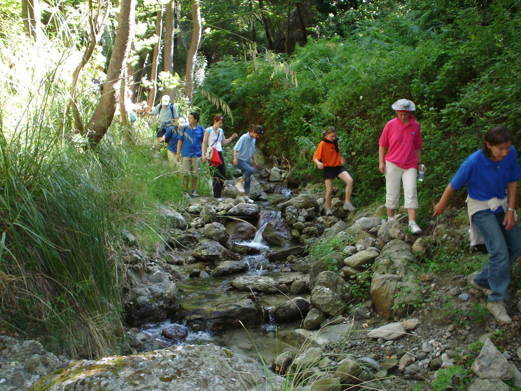 Agriturismo San Cataldo Motta Camastra Bagian luar foto