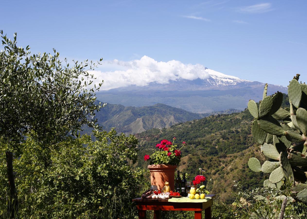 Agriturismo San Cataldo Motta Camastra Bagian luar foto